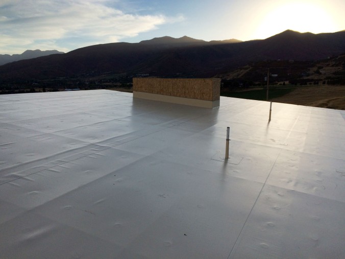 The roof finish material installed, no rain can get through now!